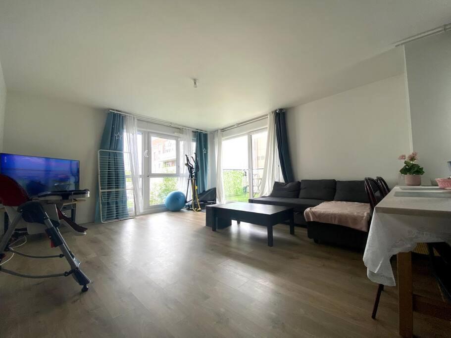 Apartment Construit En 2020, 82m2, Entre Paris Et